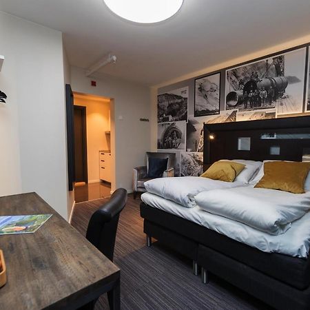Svartisen Apartments Glomfjord Экстерьер фото