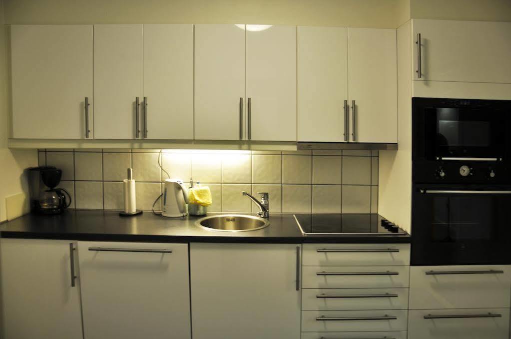 Svartisen Apartments Glomfjord Экстерьер фото